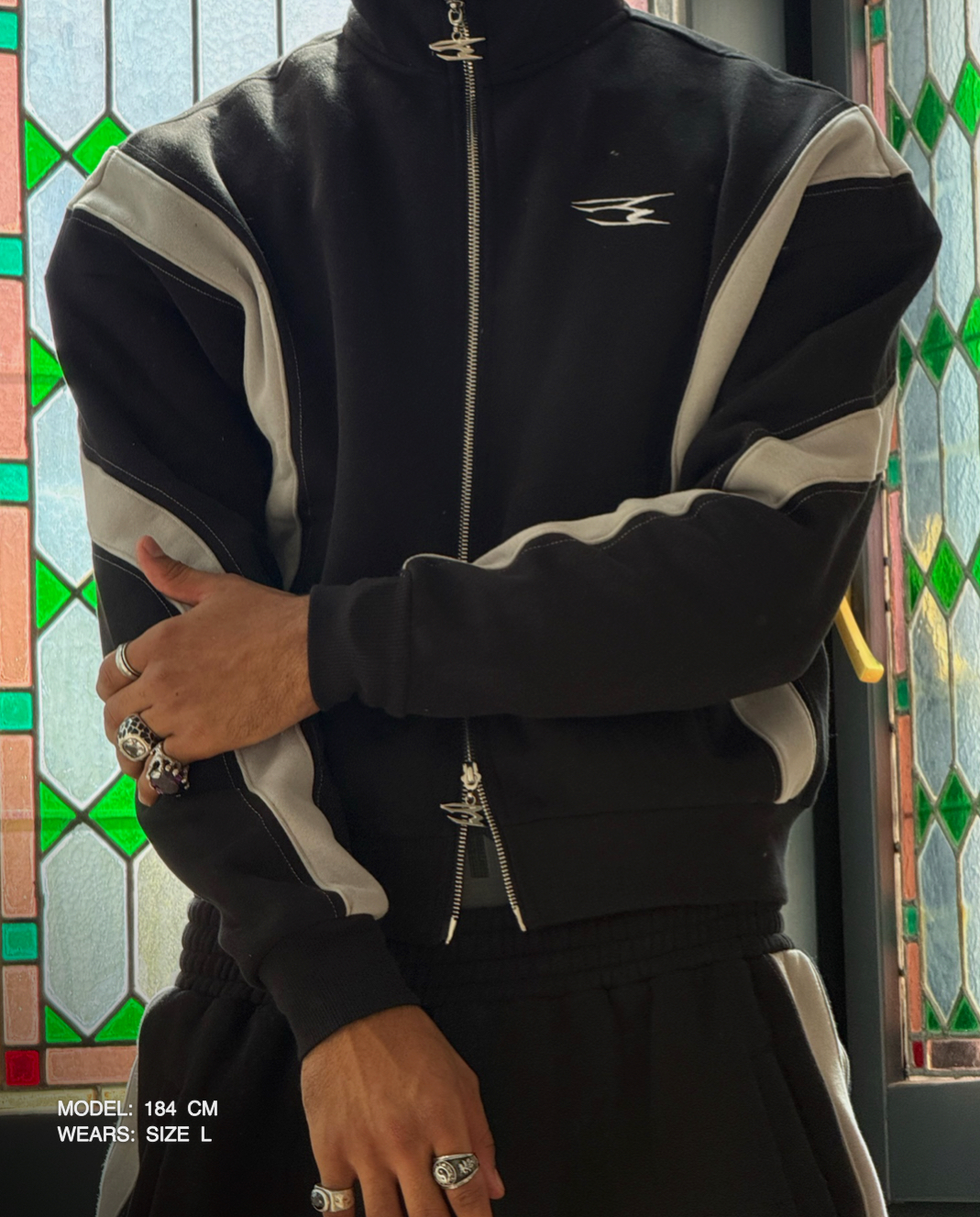 WAVE JACKET