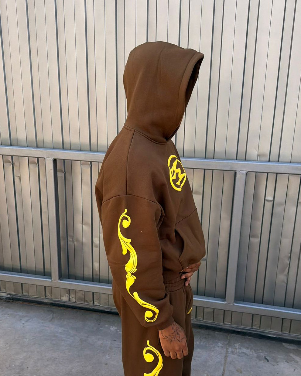 HERITAGE HOODIE BROWN