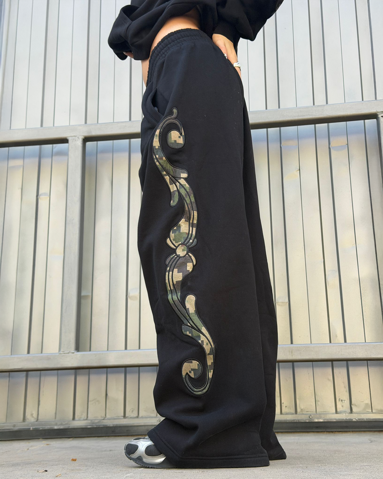 HERITAGE PANT BLACK